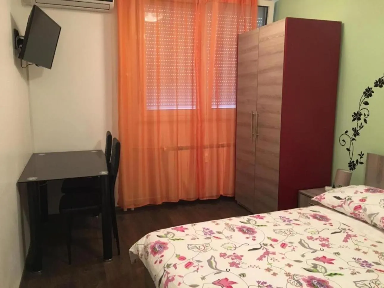 Mikulic Apartments Zadar